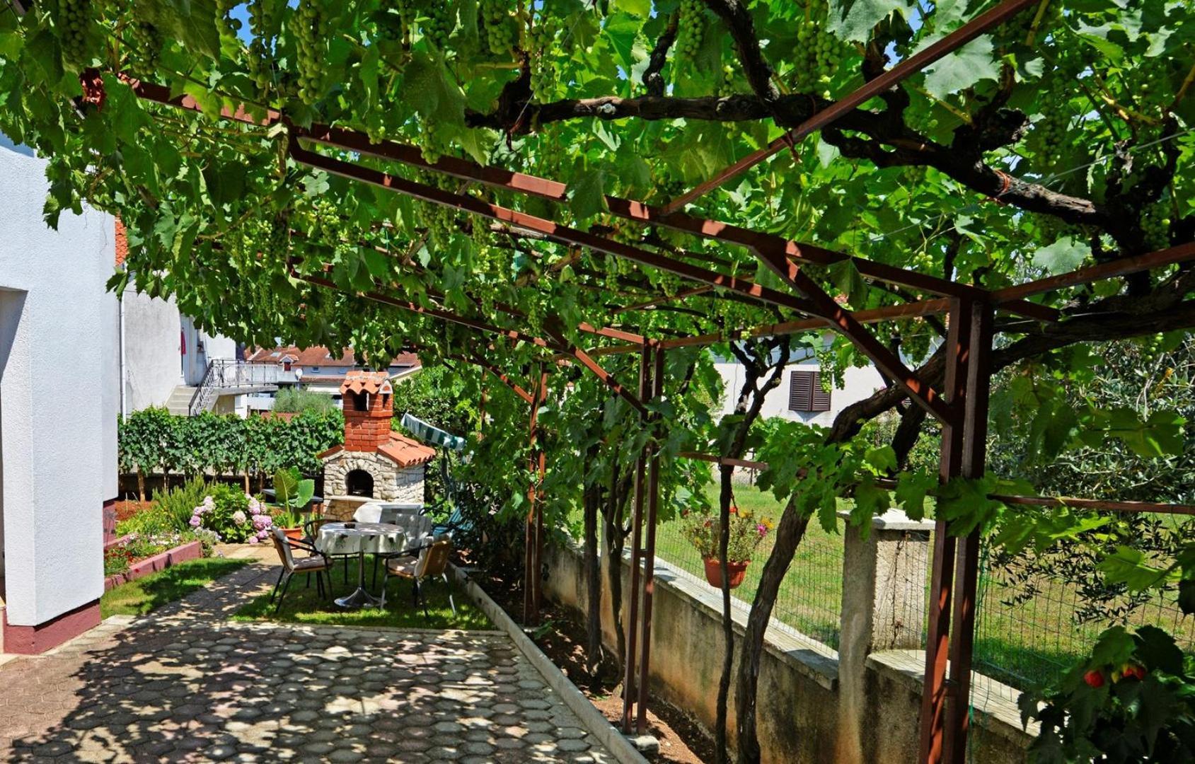 Apartment Complex Nevia โปเรช ภายนอก รูปภาพ